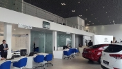 Ограждения из нержавеющей стали в автосалоне Hyundai